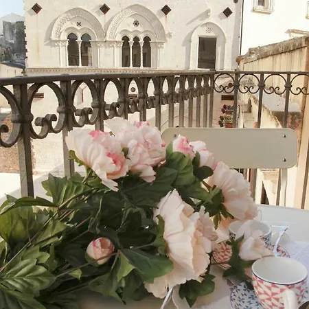 La Piazza By Wonderful Italy